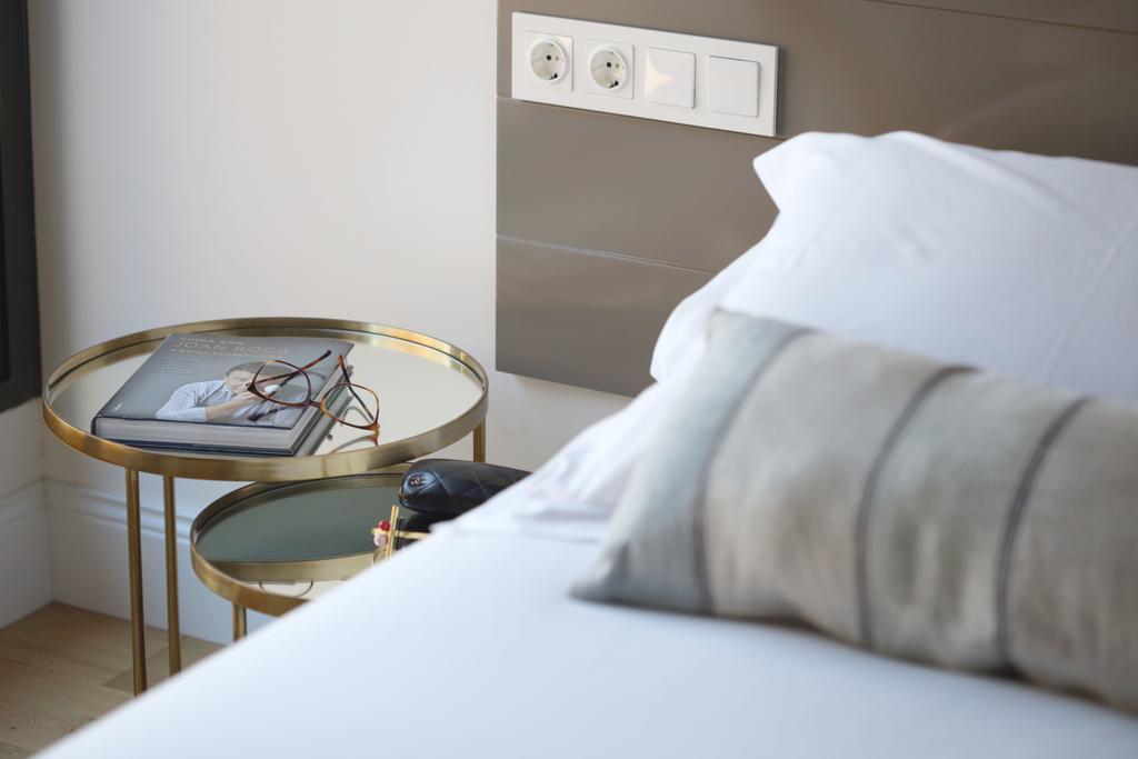 Apartaments Placa Del VI Girona Kültér fotó