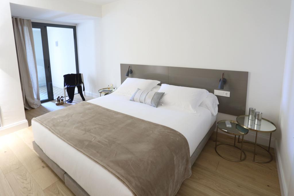 Apartaments Placa Del VI Girona Kültér fotó