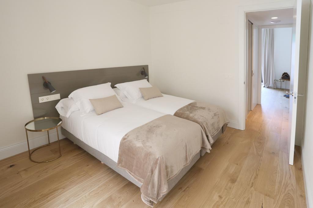 Apartaments Placa Del VI Girona Kültér fotó